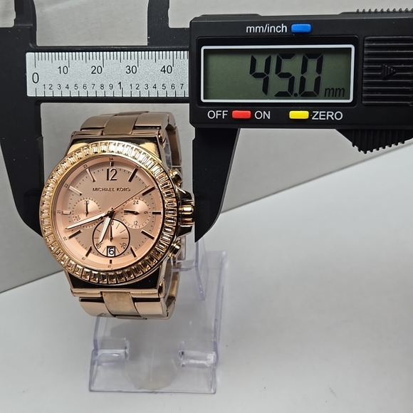 Michael Kors Dylan Rose Gold Chronograph Date Watch Baguette MK New Battery - Picture 4 of 10